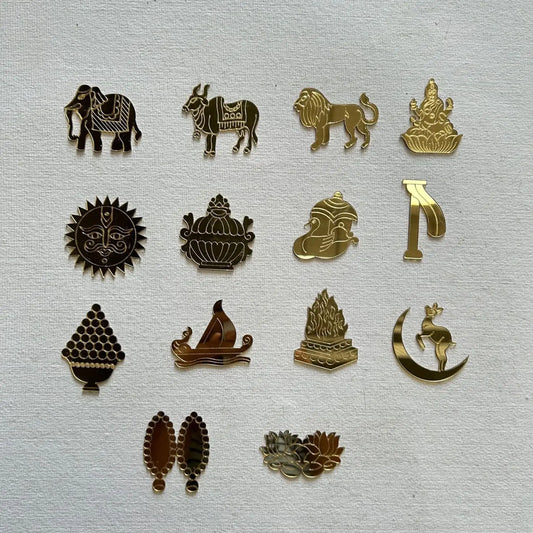 Acrylic 14 Swapna Carving for Resin Art - 2" Height - Golden