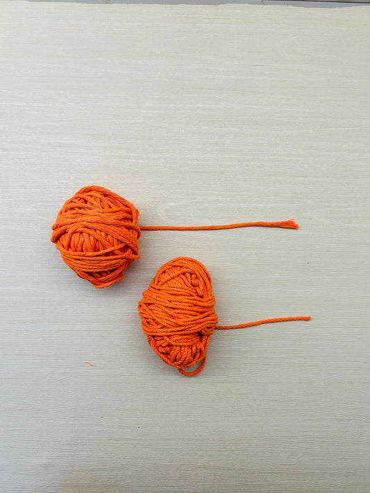 Orange Macramé Thread - Twisted and Single Style, 3mm Thickness, 90-100g Weight, 25-30 Meters