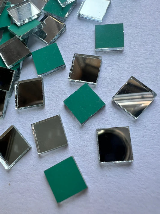 SILVER SQUARE SHAPE MIRROR - 6MM