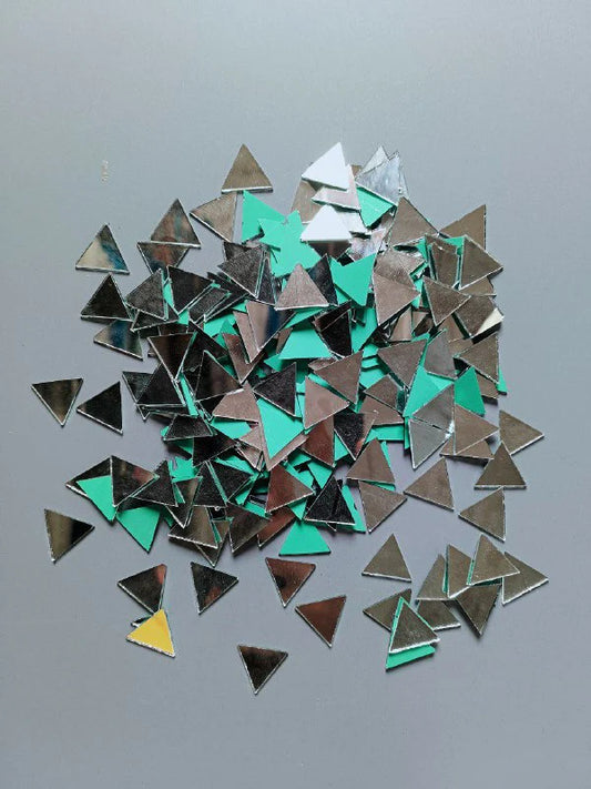 SILVER TRIANGLE SHAPE MIRROR - 20MM