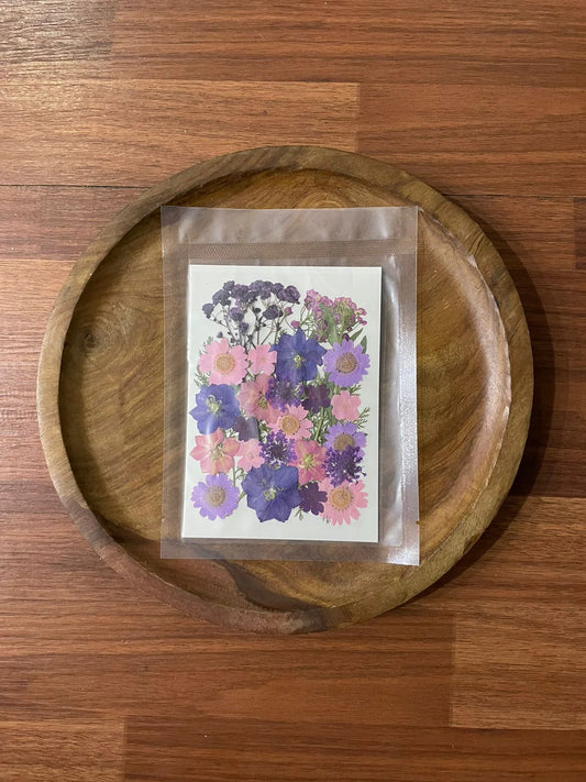 Pressed Flowers for Resin Art and Crafts - Pack of Approx. 40 Pieces